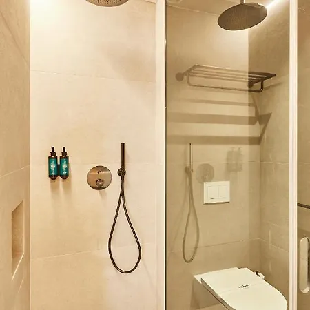Szálloda Silken 4*