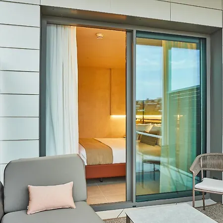 Silken بلاتجا ذارو