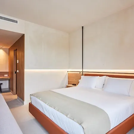 Hotell Silken 4*