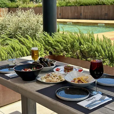 Silken 普拉加德阿罗